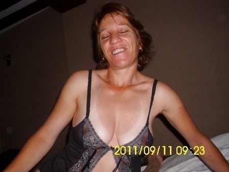 salope sexuelle avec deux élèves